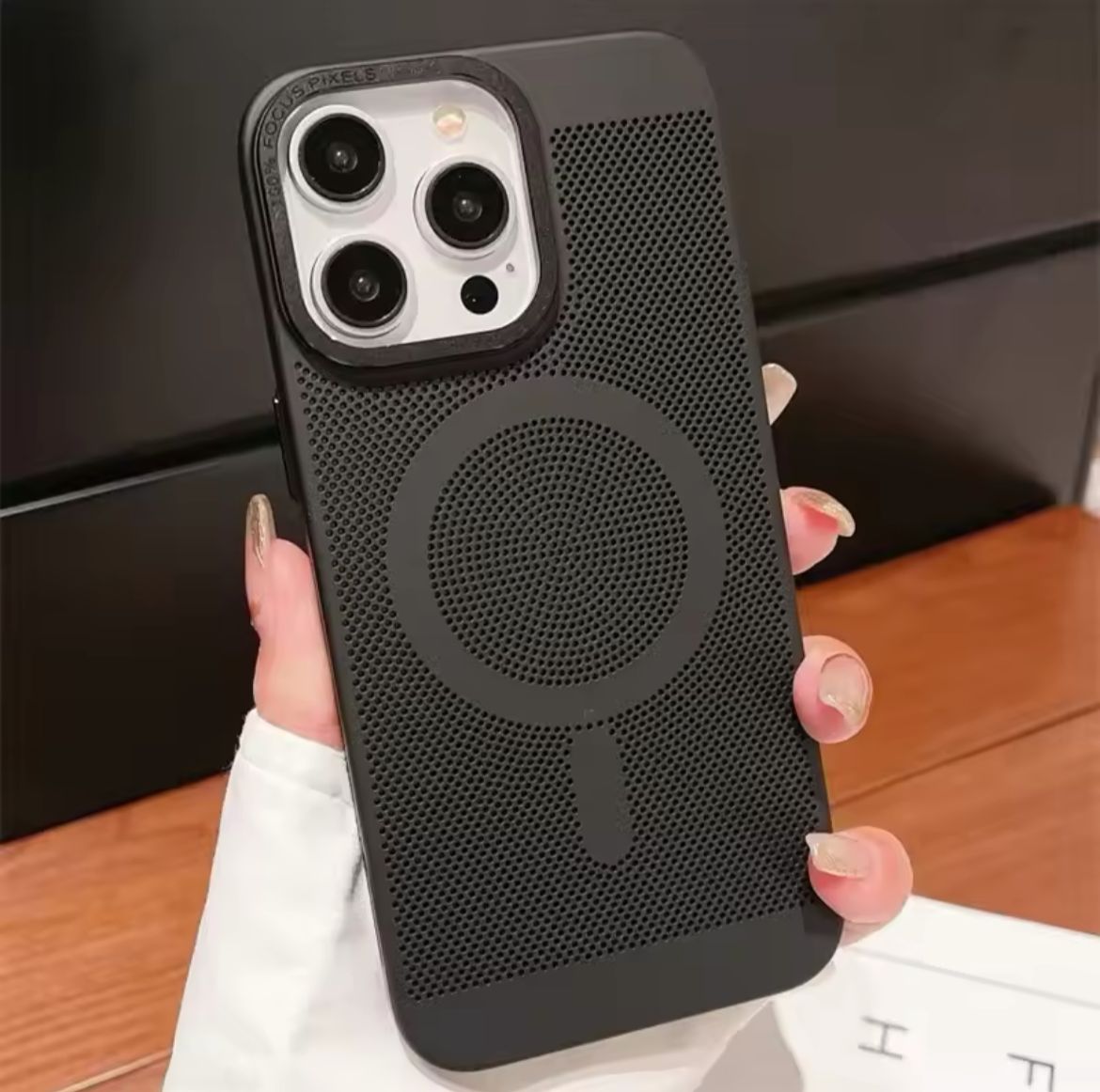 Metal Lens Protection Heat Dissipation Magnetic Magsafe Wireless Charge Hard Phone Case For iPhone 11 12 13 14 15 Pro Max Cover