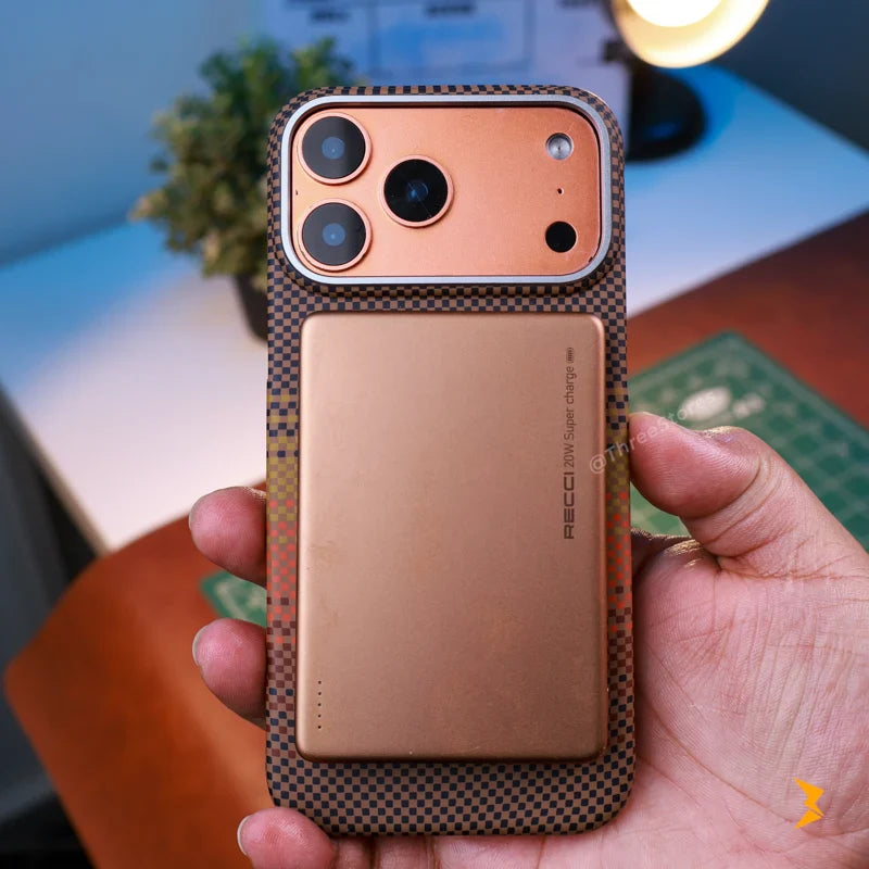 UltraSlim Carbon Fiber Protective