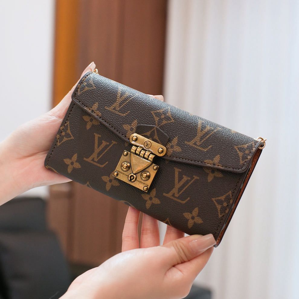 Luxury Monogram Crossbody Wallet Case