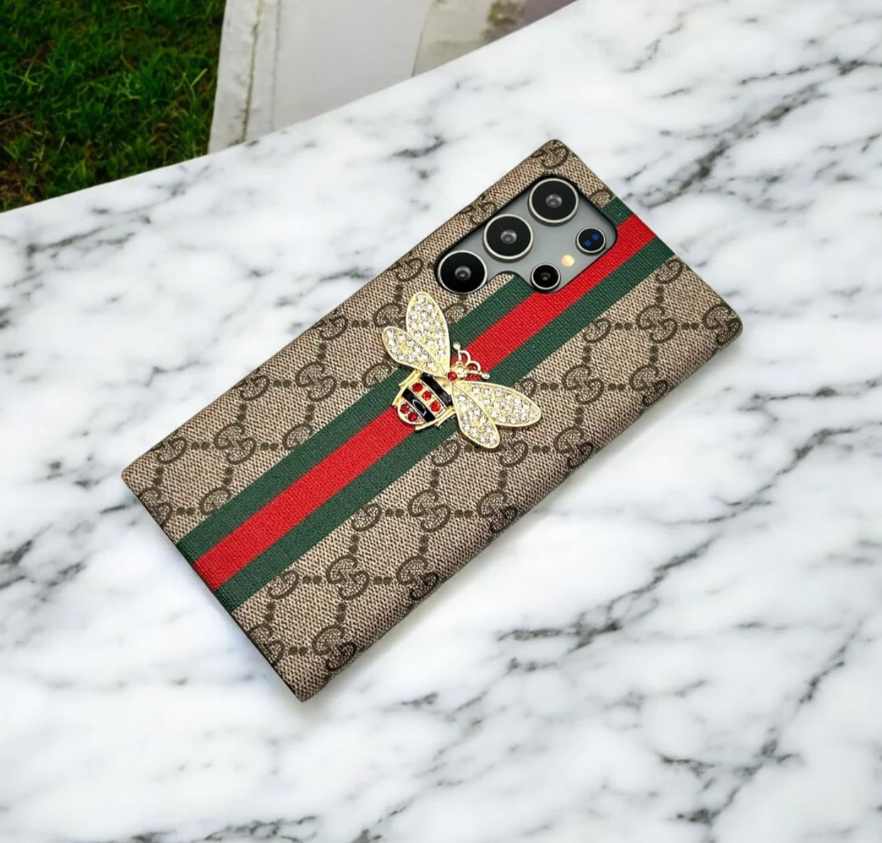 Future Royal Bee Case