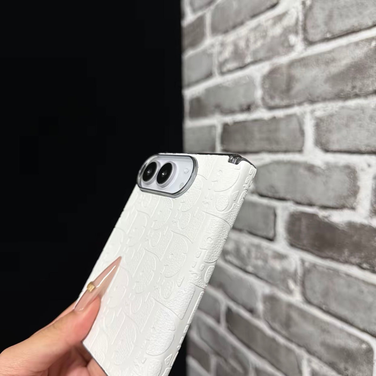 iPhone Duo Case – Elegant Protective Cover